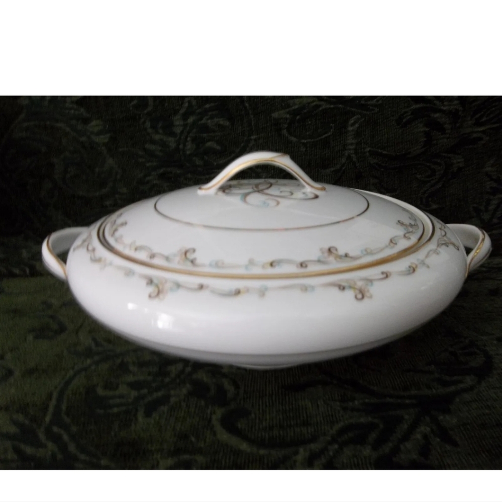 Noritake Round Vegetable Bowl w/Lid Japan Esquire #5404 Esquire 1953-1960